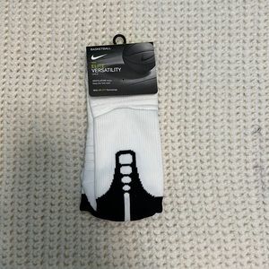 Nike Elite White socks